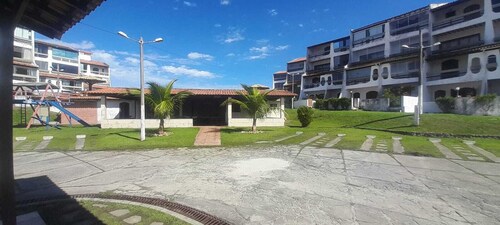 Simple ground floor apartment with exclusive walkway to the lagoon.
