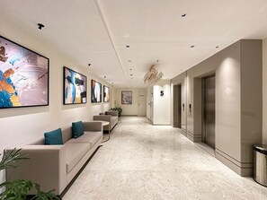 Billede uden beskrivelse, 4 af 8, knap