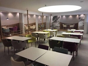 Meeting facility - Hotel Castellastva (Petrovac)