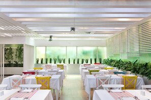 Restaurant - Hotel Castellastva (Petrovac)