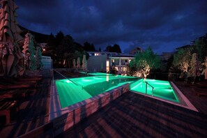 Seasonal outdoor pool - Hotel Castellastva (Petrovac)