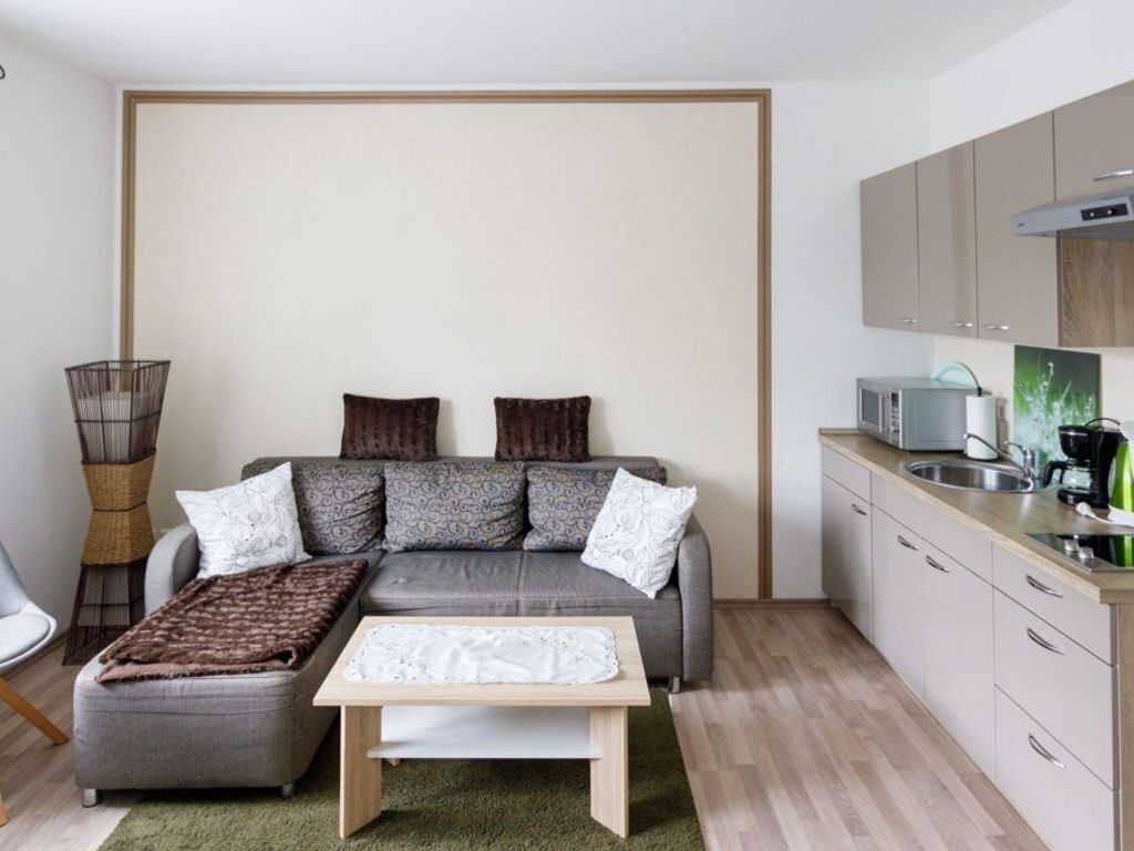 Wohnzimmer mit Küchenzeile