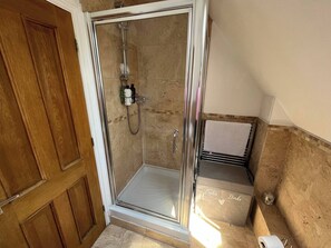 Shared Dormitory, 1 Bedroom | Bathroom - Room-charming Cottage Room With Garden V (Bedford)