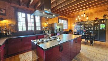 Four, plaque de cuisson, lave-vaisselle