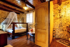 3 bedrooms, internet, bed sheets - Kliton Villa (5GH7+85F Dhrimiskos, Greece)