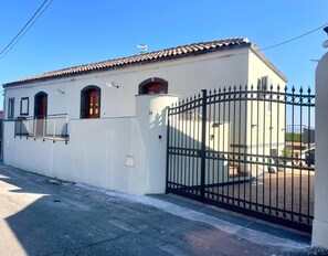 Imagen sin descripción, 4 de 10, botón