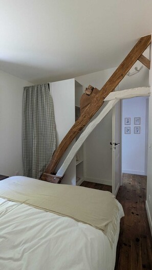 Uklassifisert bilde, 4 av 19, knapp