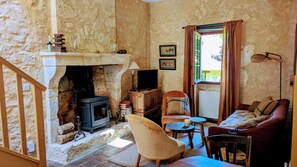 Uklassifisert bilde, 3 av 19, knapp