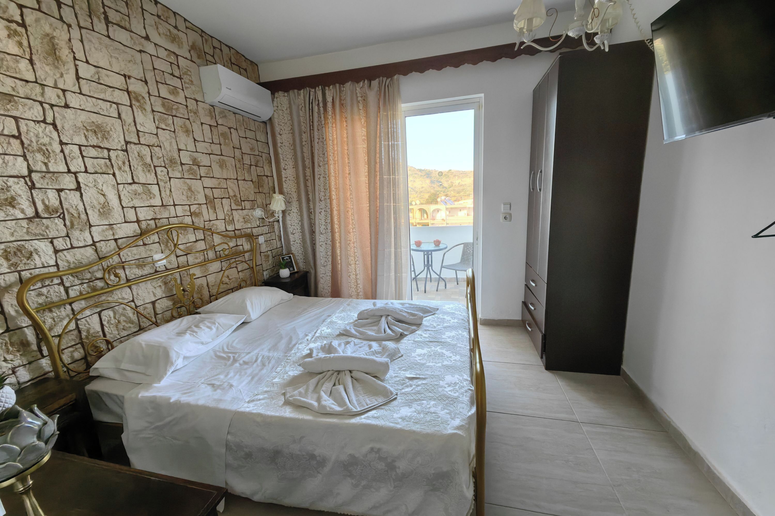 1 Schlafzimmer, Zimmersafe, Bügeleisen/Bügelbrett, kostenloses WLAN