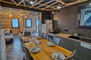 Oklassificerad bild, 4 av 10, knapp