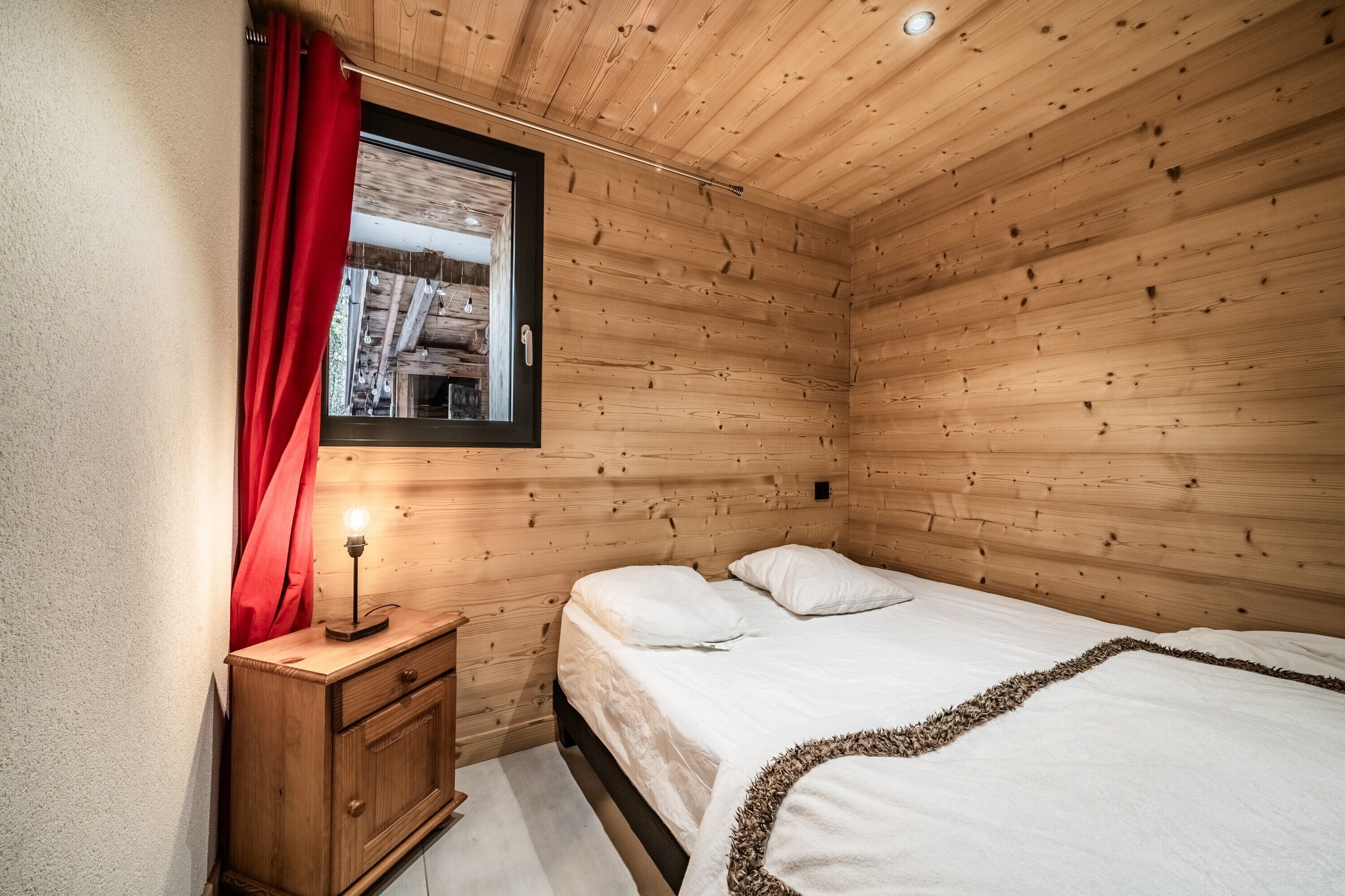 3 bedrooms, iron/ironing board, WiFi