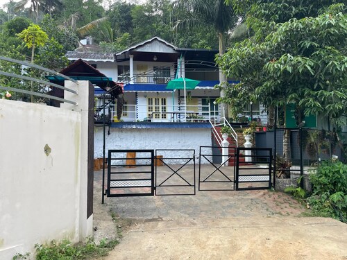Green woods cottage anachal munnar 