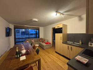 Nicht klassifiziertes Bild, 2 von 10, Schaltfläche