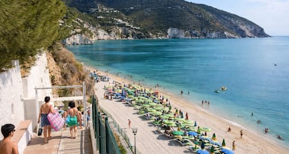 San Michele - B&B 22 avec véranda, Wi-Fi et climatisation