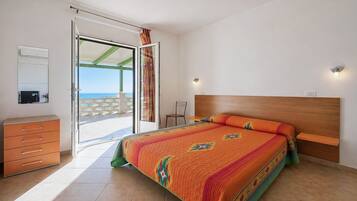 1 habitación, wifi y ropa de cama