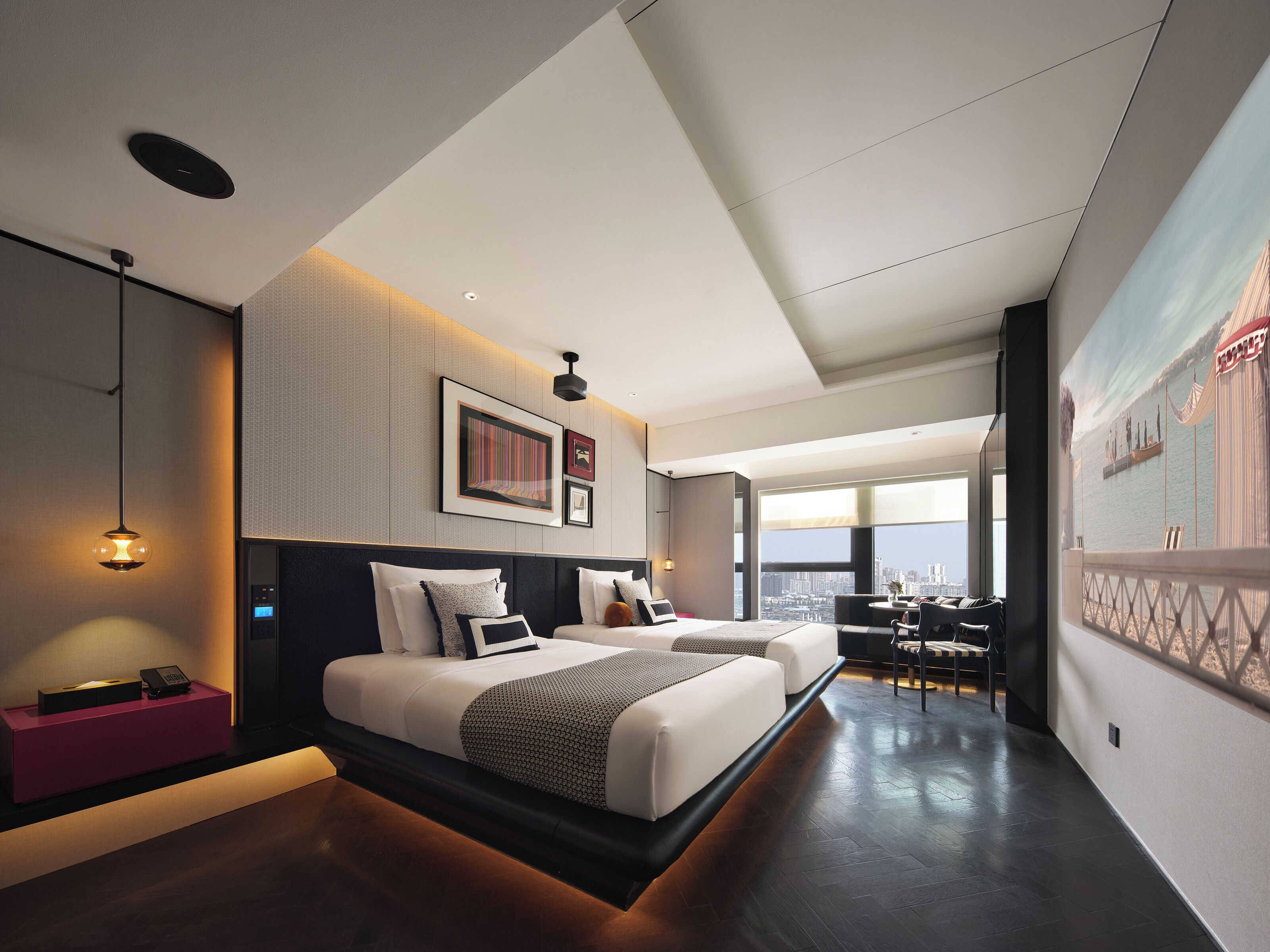 Kamar Twin Klasik, Pembersihan Kamar, pemandangan kota | Brankas, tirai kedap cahaya, dan setrika/meja setrika