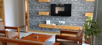 2 BHK apartment in Hosapete for a relaxing stay