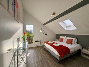 Unclassified image, 3 of 32, button - 120m² House for 8 Guests – Authentic, Relaxing Stay in an Exceptional Setting (Barby)