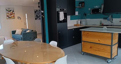 Maison de ville avec Jardin 6p, terrasse privée et Wi-Fi