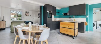 Townhouse with Garden for 6, Private Terrace and Wi-Fi