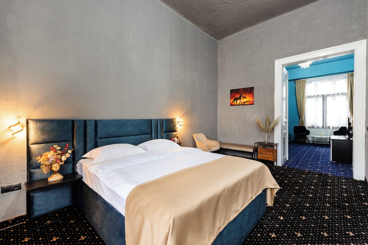 Suite, 1 Schlafzimmer | Kostenloses WLAN, Bettwäsche