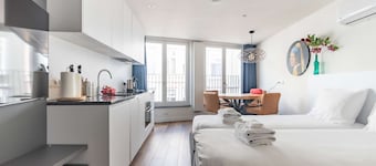Stylish studio with French balcony in the heart of Breda city center