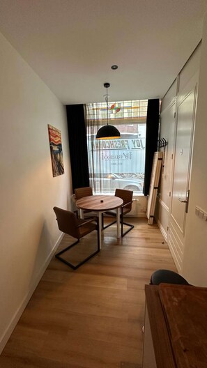 Immagine non classificata, 5 di 12, pulsante