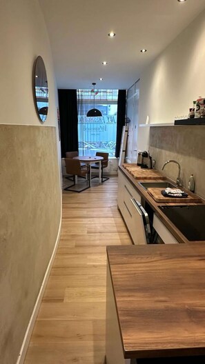 Immagine non classificata, 2 di 12, pulsante