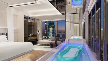 Deluxe-Suite, Whirlpool, Flussblick