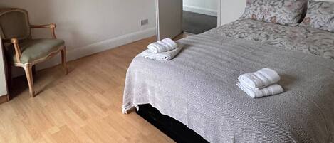 アパートメント 4 ベッドルーム | 4 室のベッドルーム