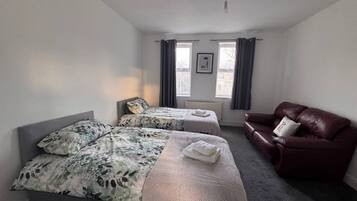 Apartment, 4 Bedrooms