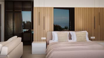 Deluxe Studio Suite, Sea View | In-room safe, soundproofing, travel crib, free WiFi