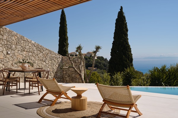 Deluxe Studio Suite, Sea View | Terrace/patio