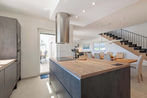 Villa Farini - with private pool near Porec