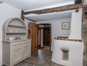 Interior - Westacombe Farmhouse (Exeter)