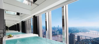 SEYA Panoramic Hotel - Chongqing Jiefangbei Flagship - Managed by SEYA GROUP