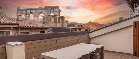 LĂ€genhet - 3 sovrum - utsikt mot staden | Terrass/Patio