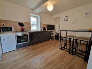 Unclassified image, 2 of 8, button - La Casa Triplex" accommodation (Gray)