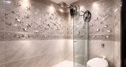 2-bedroom apartment in Asa Sul âą Premium Location âą Next. Esplanade, Lake and Parks