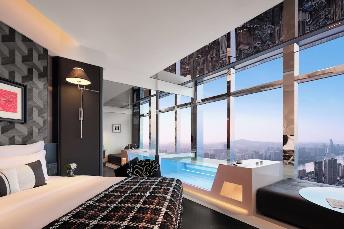 Standard Room, City View | In-room safe, blackout drapes, iron/ironing board, free WiFi