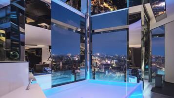 Luxury-Doppelzimmer, Whirlpool, Stadtblick (Starry)