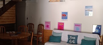 Village house full of charm Haven of peace 5 minutes from a river 