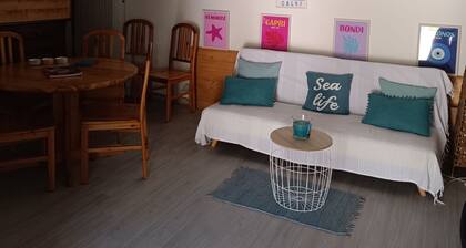 Village house full of charm Haven of peace 5 minutes from a river 