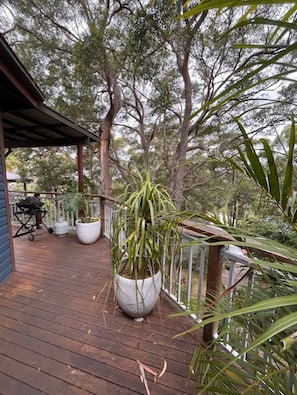 House, 3 Bedrooms, Smoking | Terrace/patio - 3-bedroom Coastal Escape Walk to Macmasters Beach (Macmasters Beach)
