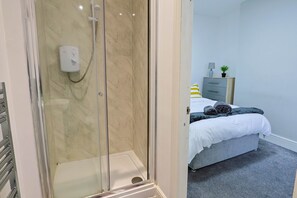 Uklassifisert bilde, 2 av 8, knapp