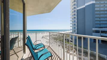 Appart'hôtel Signature, 2 chambres, balcon, vue plage | Balcon