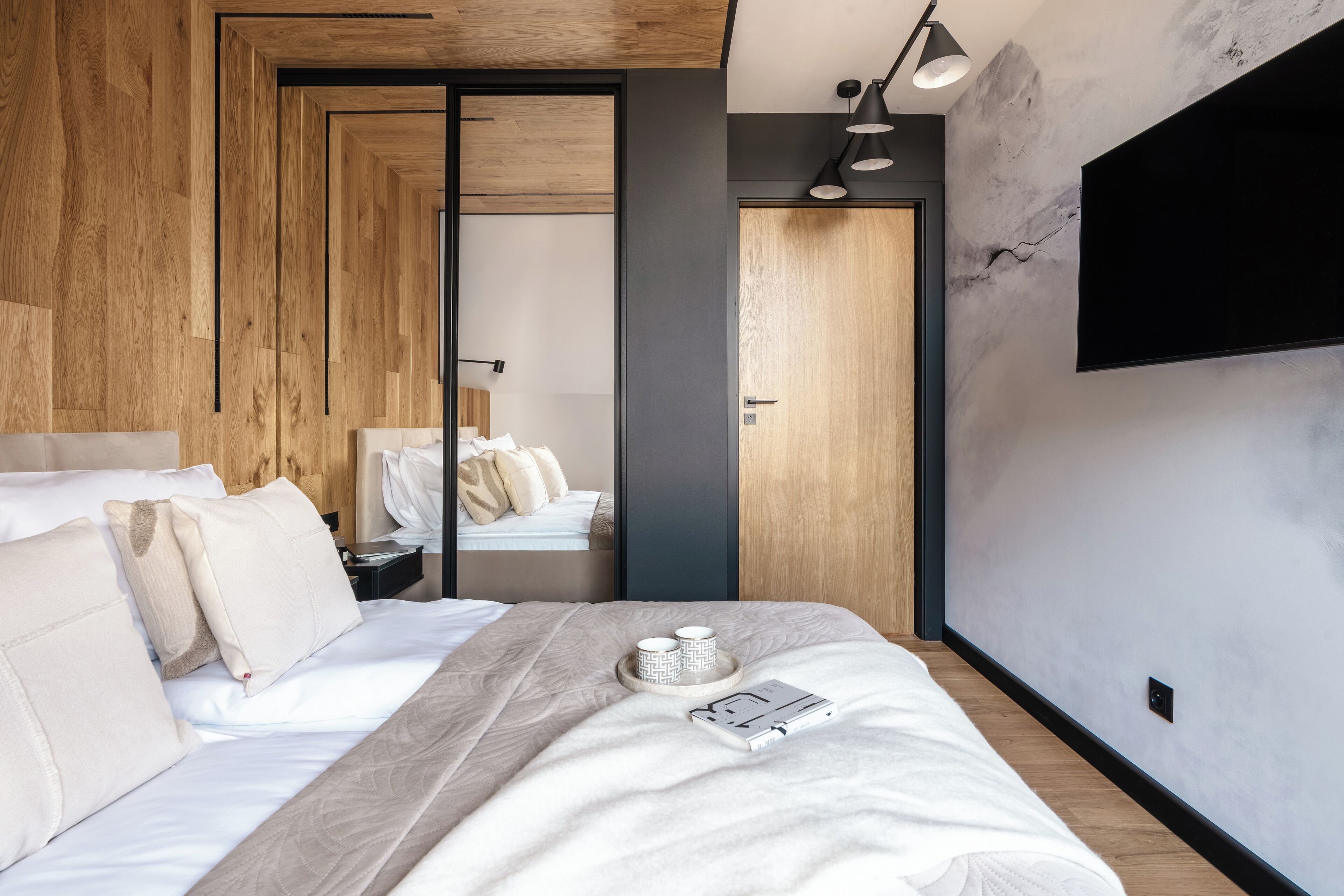 Luxury Villa, Hot Tub, Mountain View | Desk, free WiFi