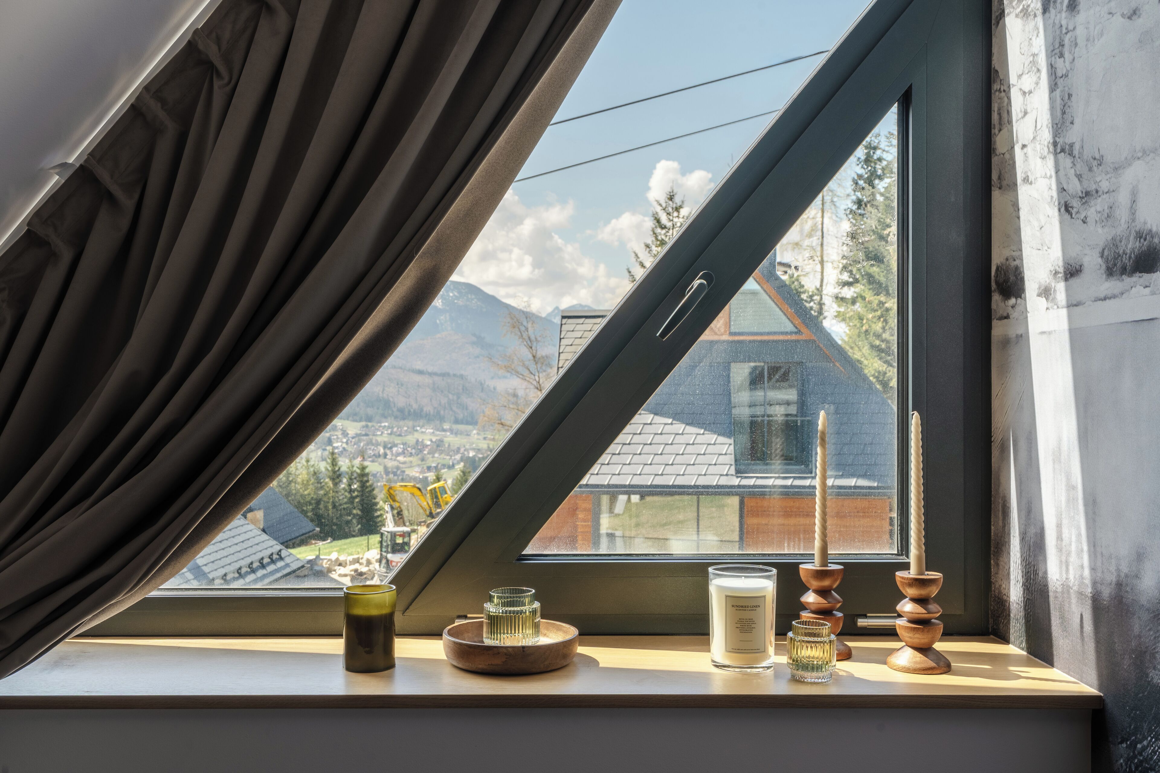 Luxury Villa, Hot Tub, Mountain View | Desk, free WiFi