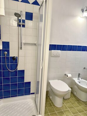 Unclassified image, 4 of 8, button - Razziedda House and Choirs (Sicilia)