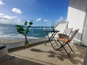Terrace/patio - Beachfront Apartment on Las Canteras (Las Palmas de Gran Canaria)